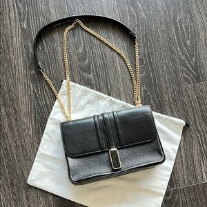 Elegant Black Leather Shoulder Bag